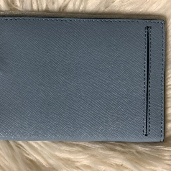 kate spade laurel way passport holder - Picture 8 of 15